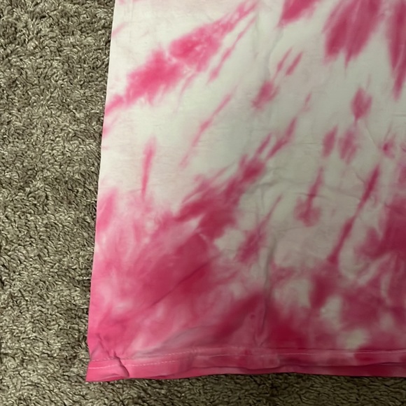 🎁 Tie Dyed Tee Shirt - Picture 4 of 5